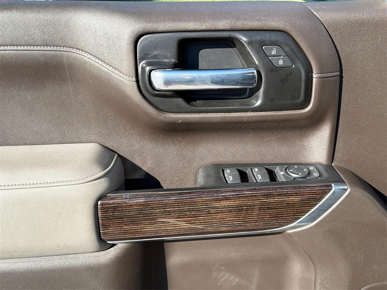 GMC Sierra 1500 Limited 4WD Crew Cab 147" SLE 2022