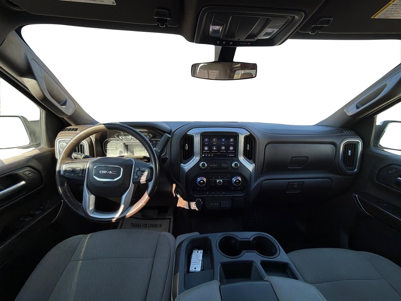 GMC Sierra 1500 Limited 4WD Crew Cab 147" SLE 2022