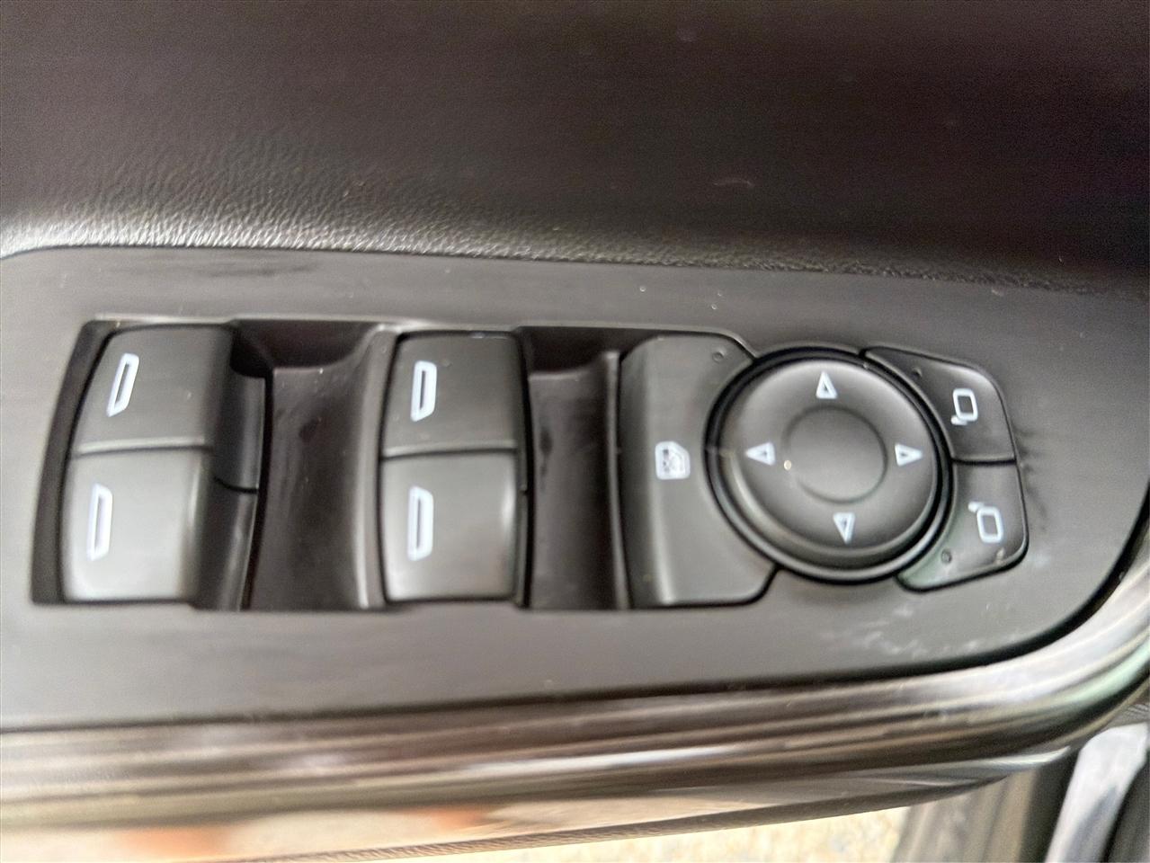 GMC Acadia FWD 4dr SLT w/SLT-1 2018