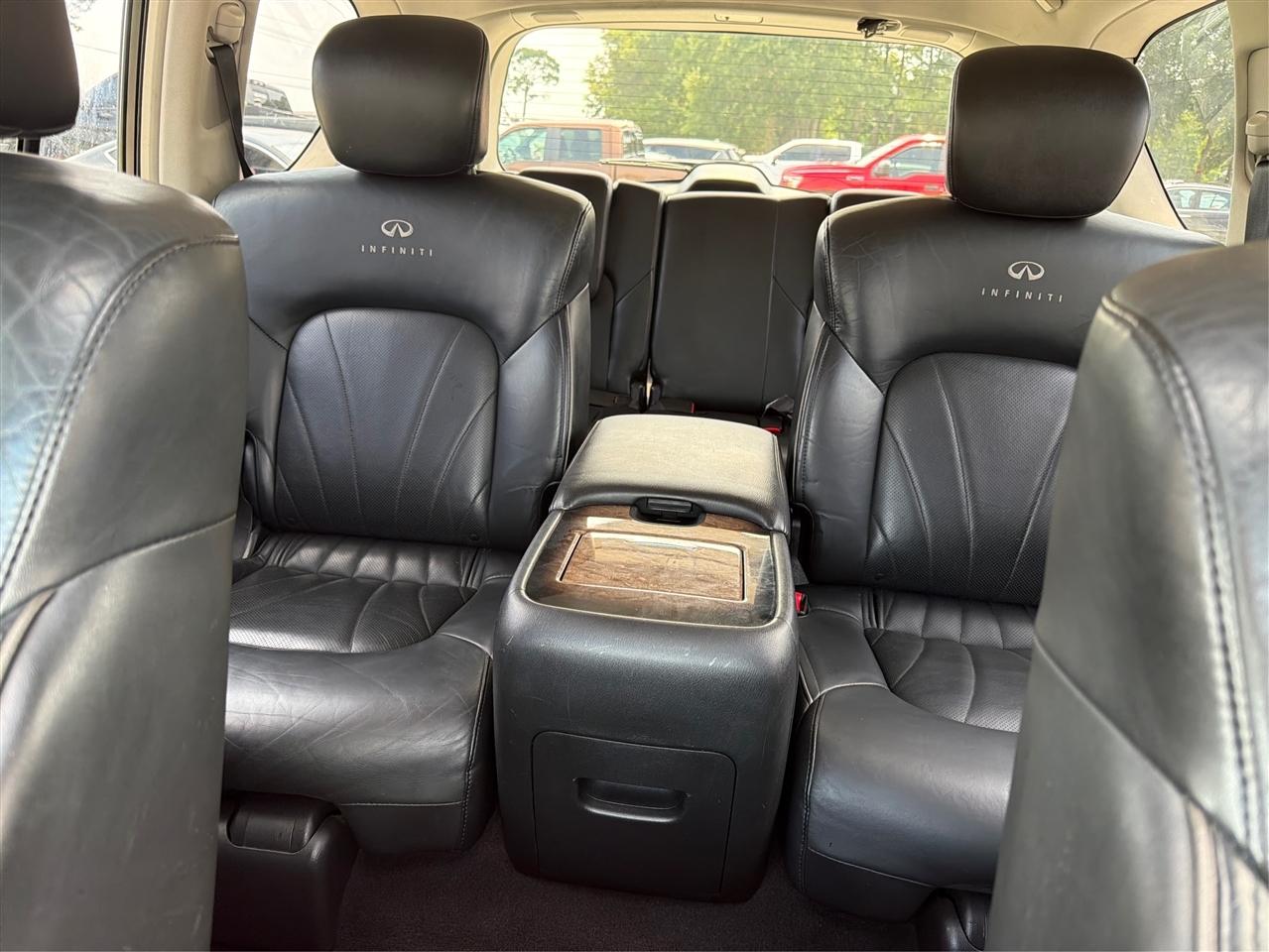 Infiniti QX80 2WD 4dr 2014