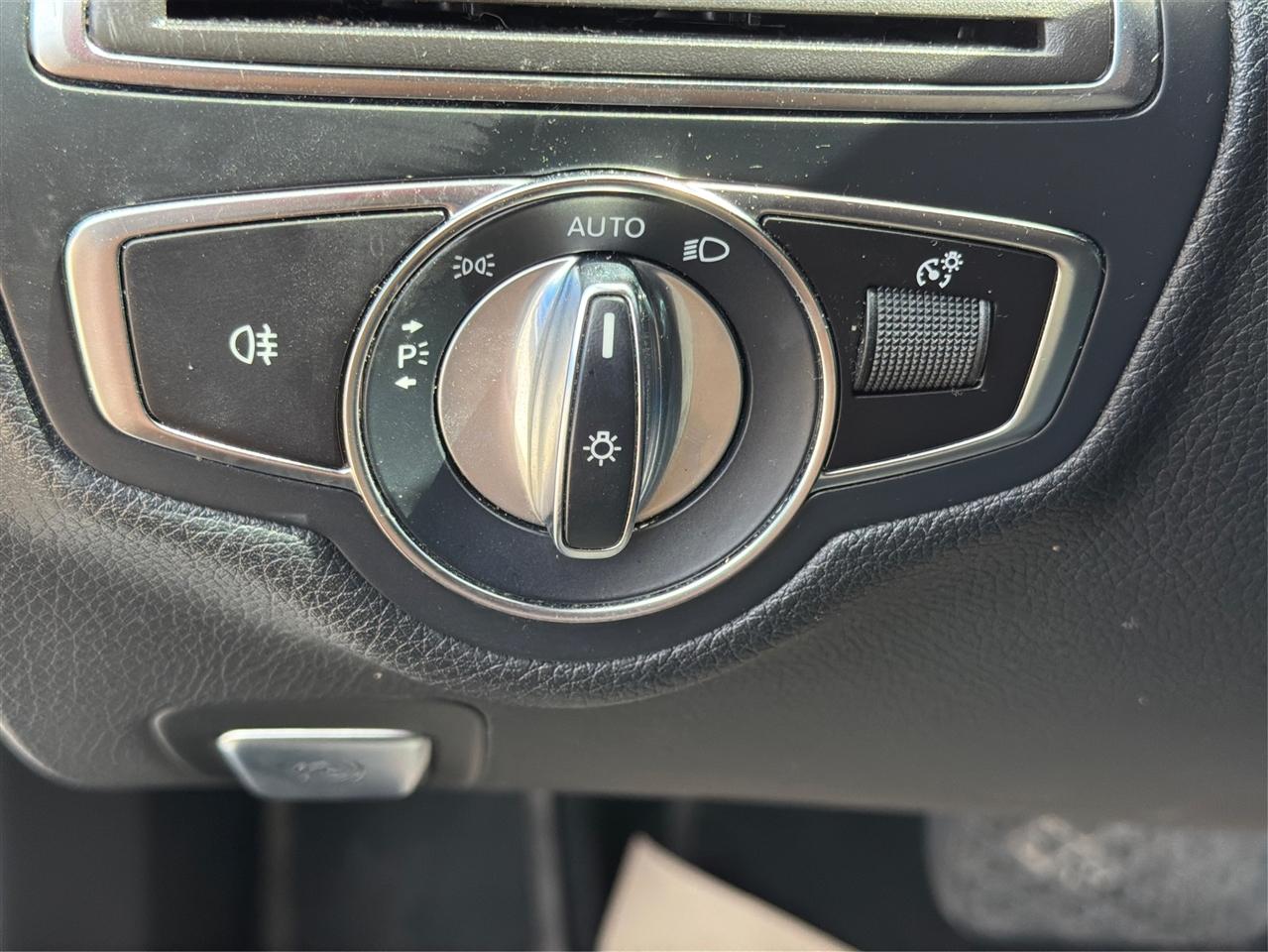 Mercedes-Benz C-Class C 300 Sedan 2019