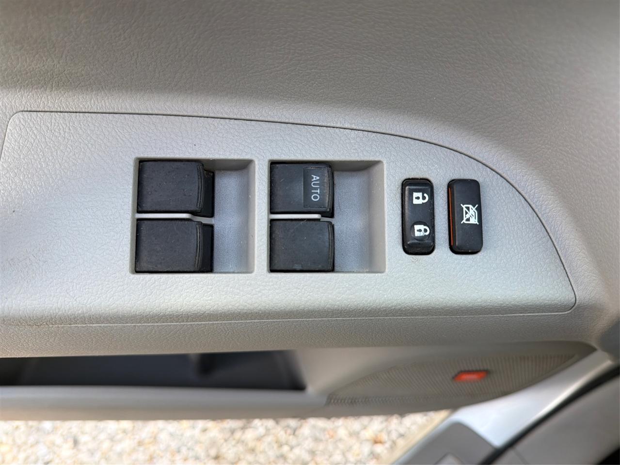Toyota Highlander  2013