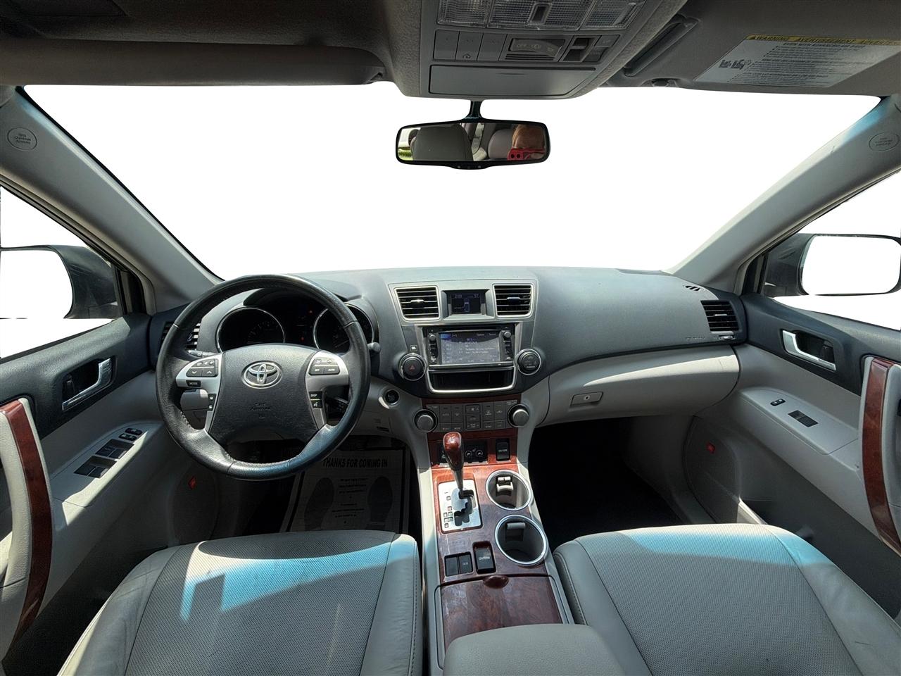 Toyota Highlander  2013