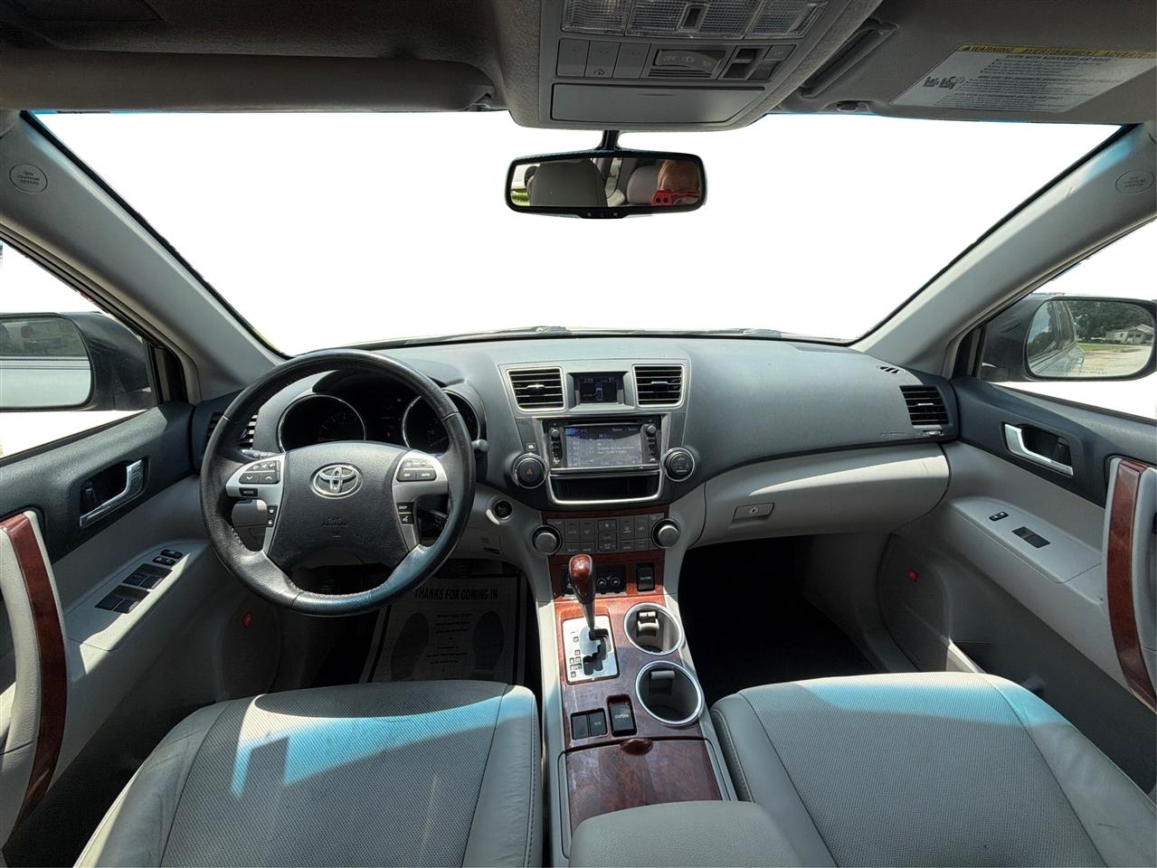 Toyota Highlander  2013