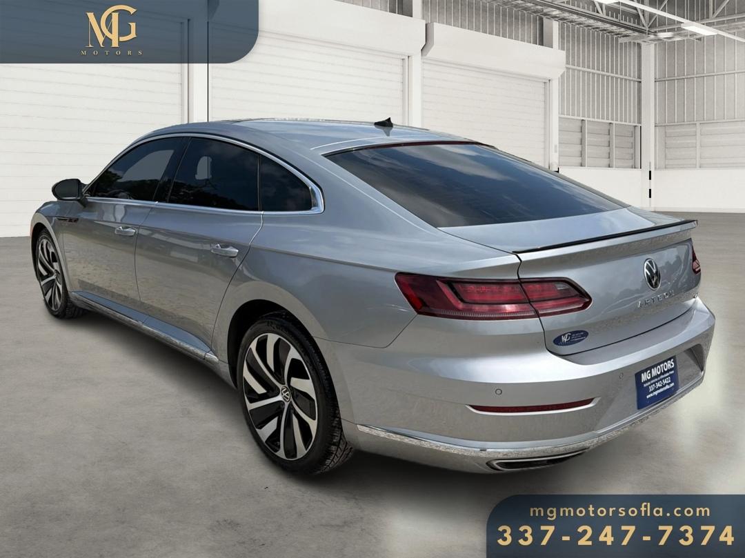 Volkswagen Arteon SEL R-Line 4MOTION 2021