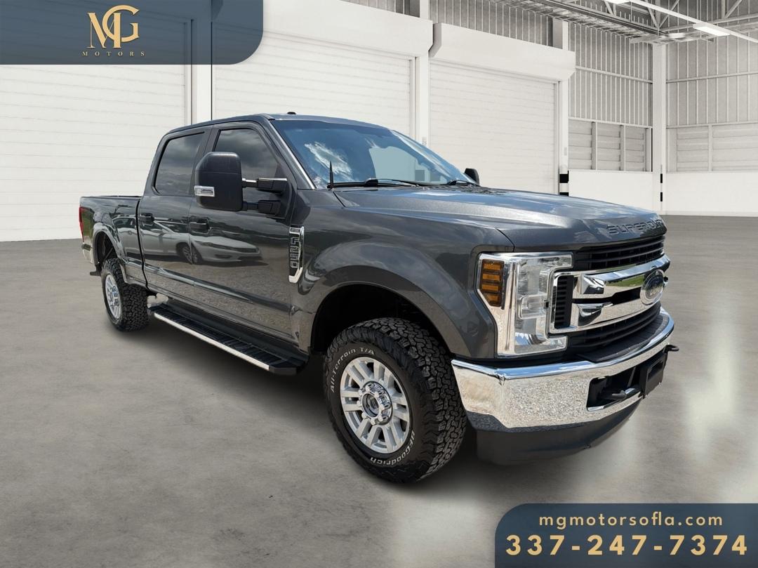 2019 Ford F-250 XL 4x4 Crew Cab 8' Box's photo