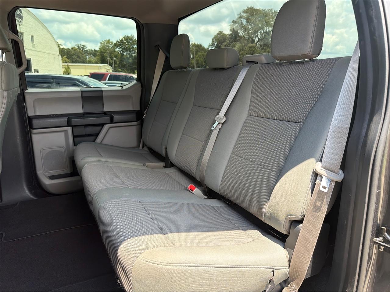 Ford Super Duty F-250 SRW XL 4WD Crew Cab 8' Box 2019