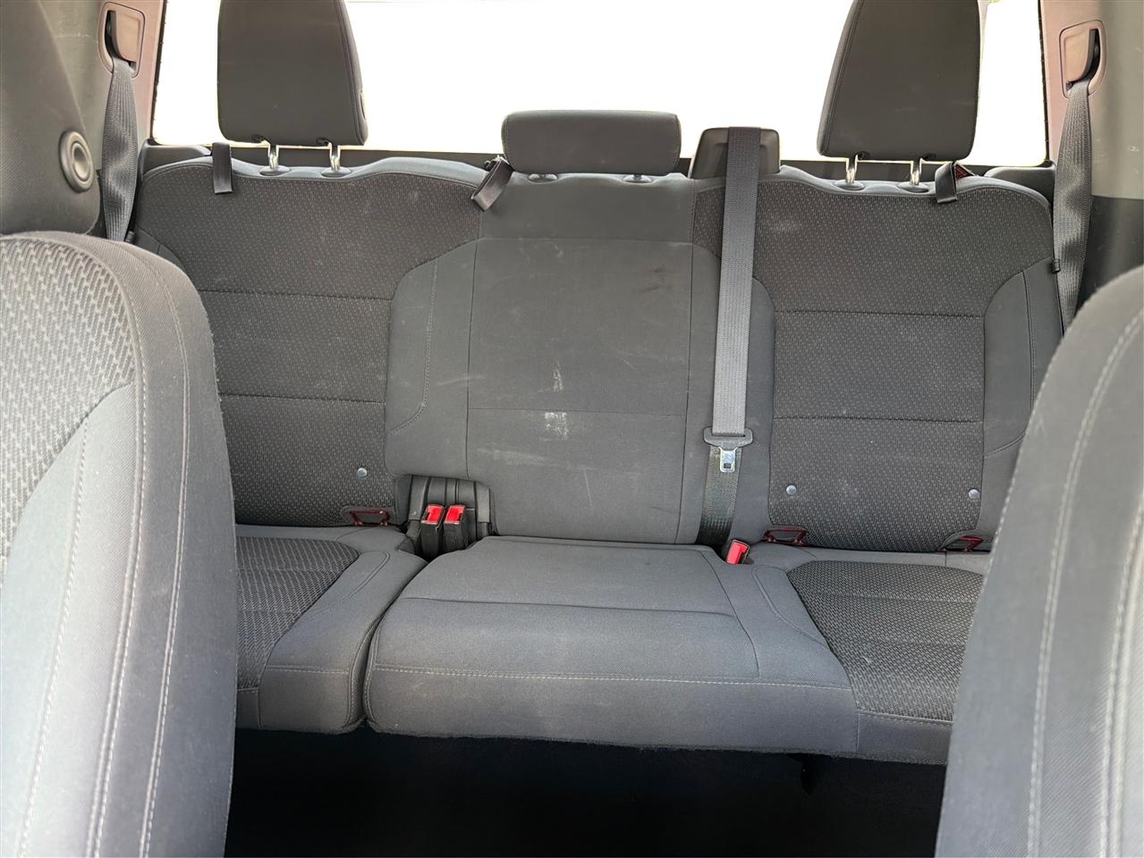 Chevrolet Silverado 1500 2WD Crew Cab 147" Custom 2020