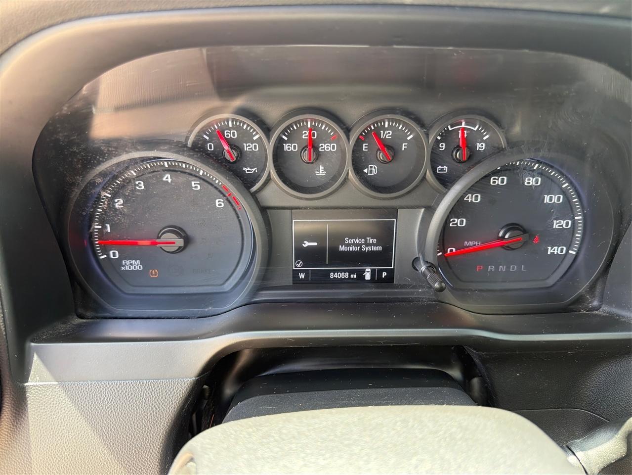 Chevrolet Silverado 1500 2WD Crew Cab 147" Custom 2020