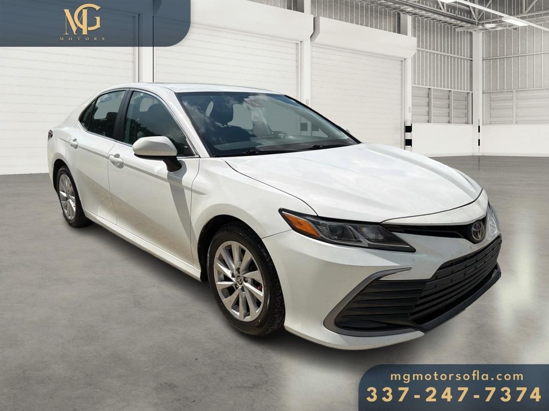 2021 Toyota Camry LE