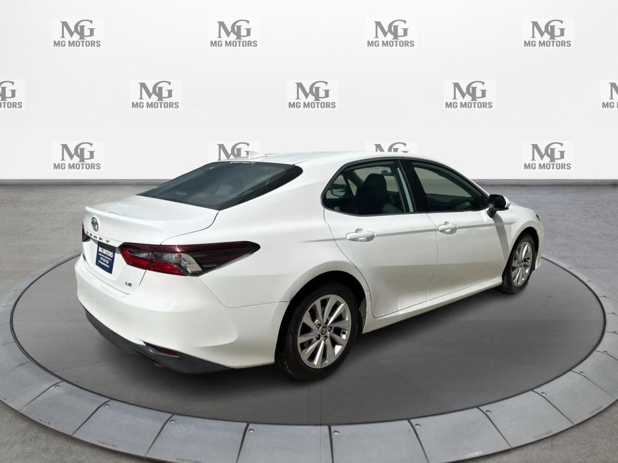 Toyota Camry LE 2021