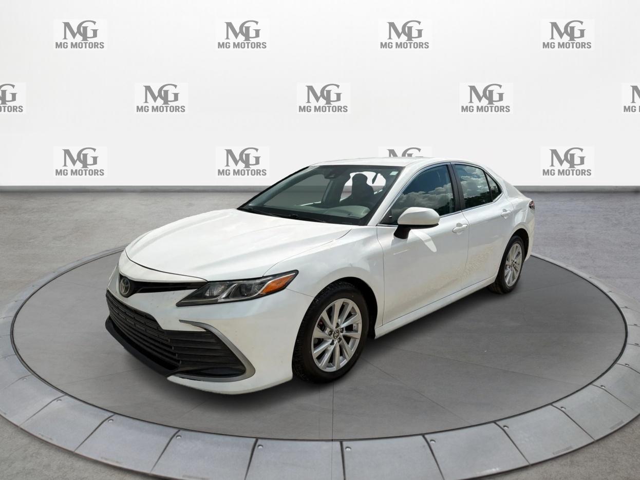 Toyota Camry LE 2021