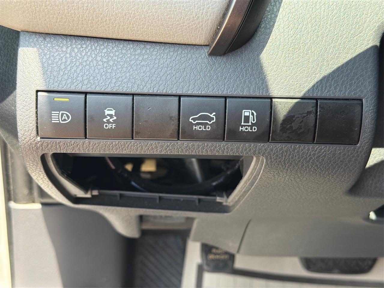 Toyota Camry LE 2021