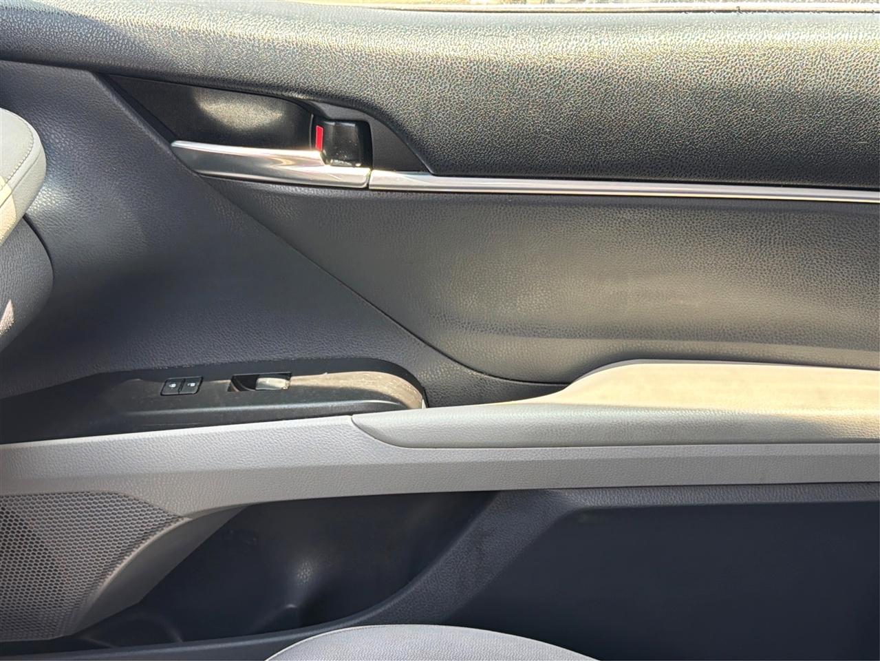 Toyota Camry LE 2021
