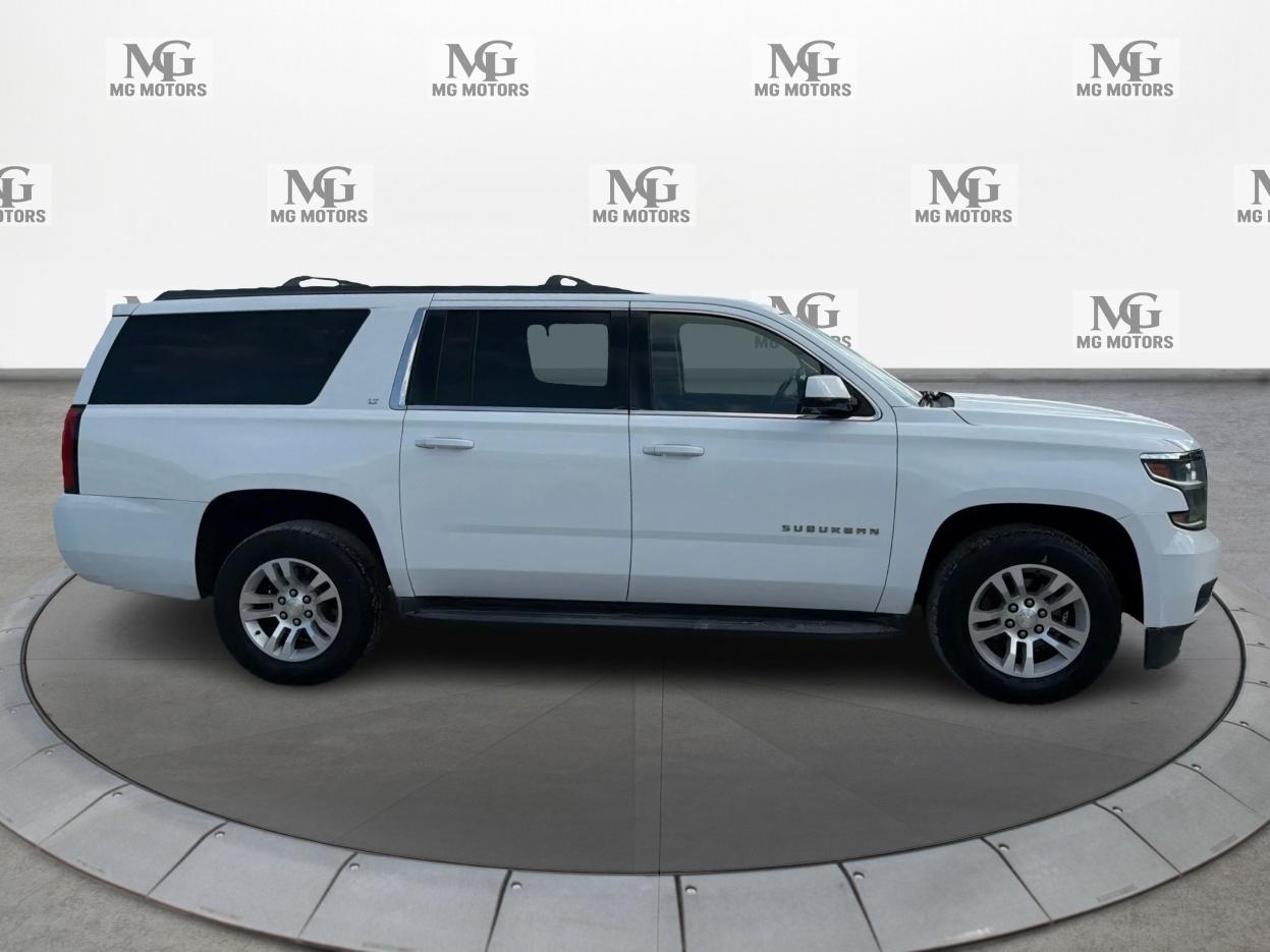 Chevrolet Suburban 2WD 4dr LT 2015