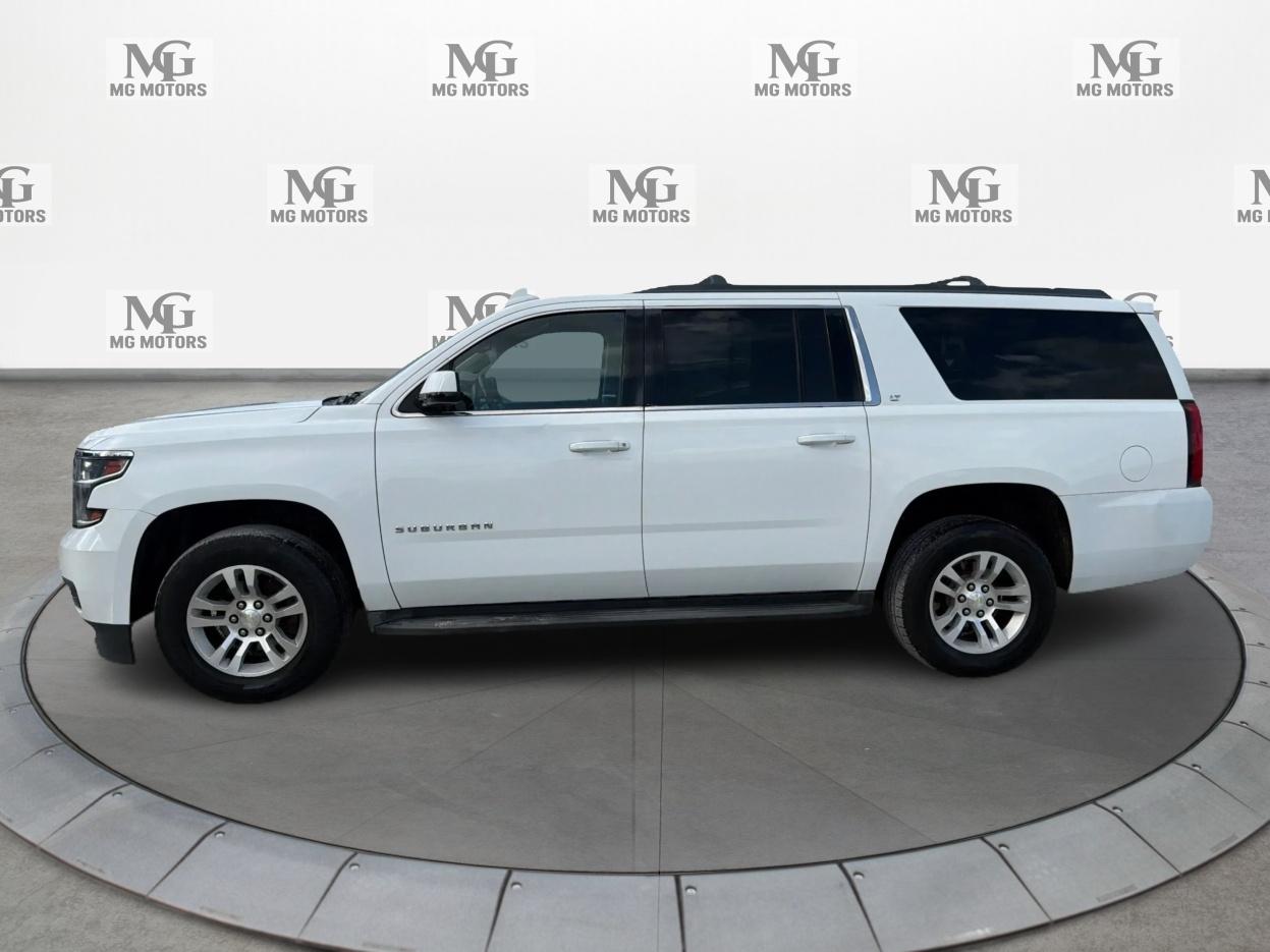 Chevrolet Suburban 2WD 4dr LT 2015