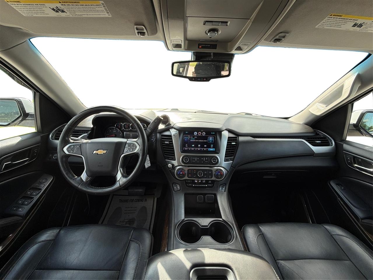 Chevrolet Suburban 2WD 4dr LT 2015