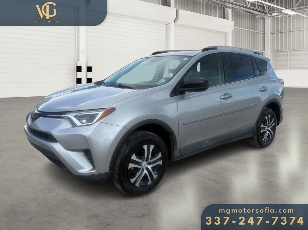 Toyota RAV4 LE 2017
