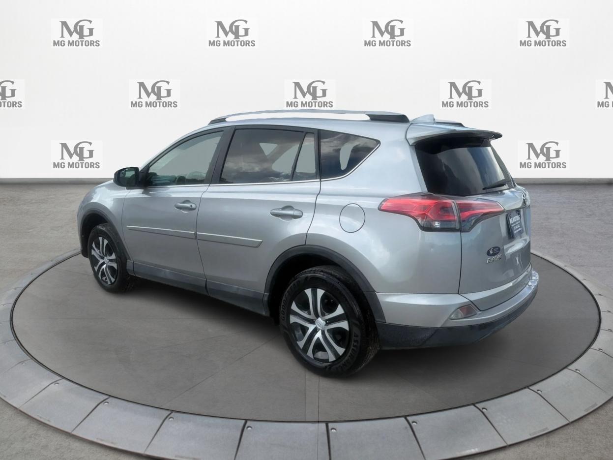 Toyota RAV4 LE 2017