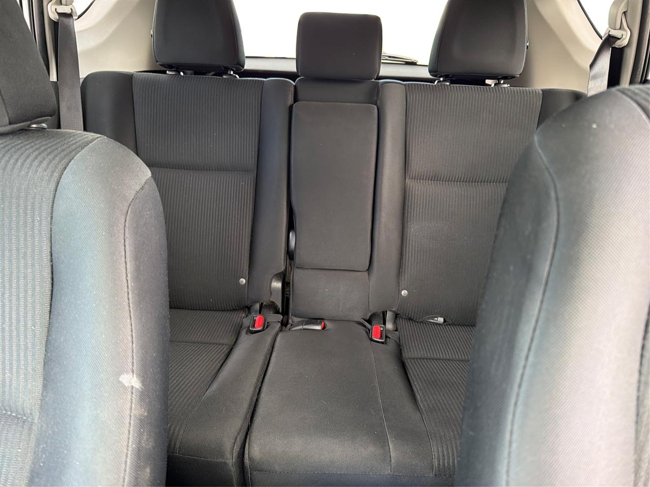 Toyota RAV4 LE 2017