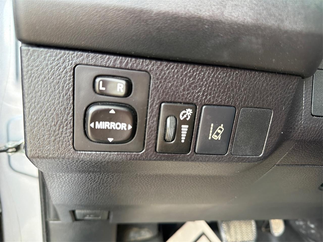 Toyota RAV4 LE 2017