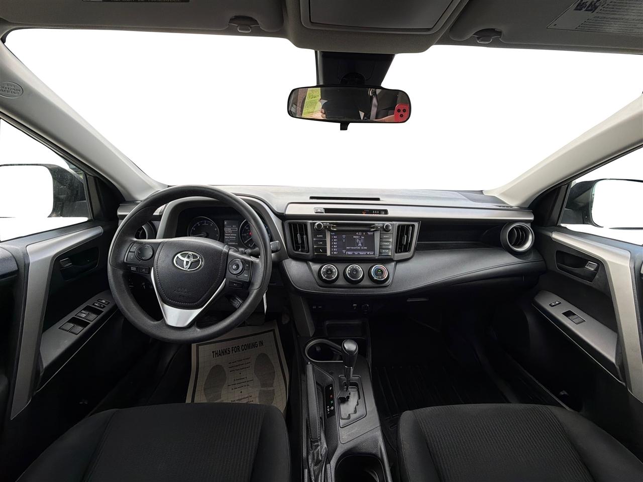 Toyota RAV4 LE 2017