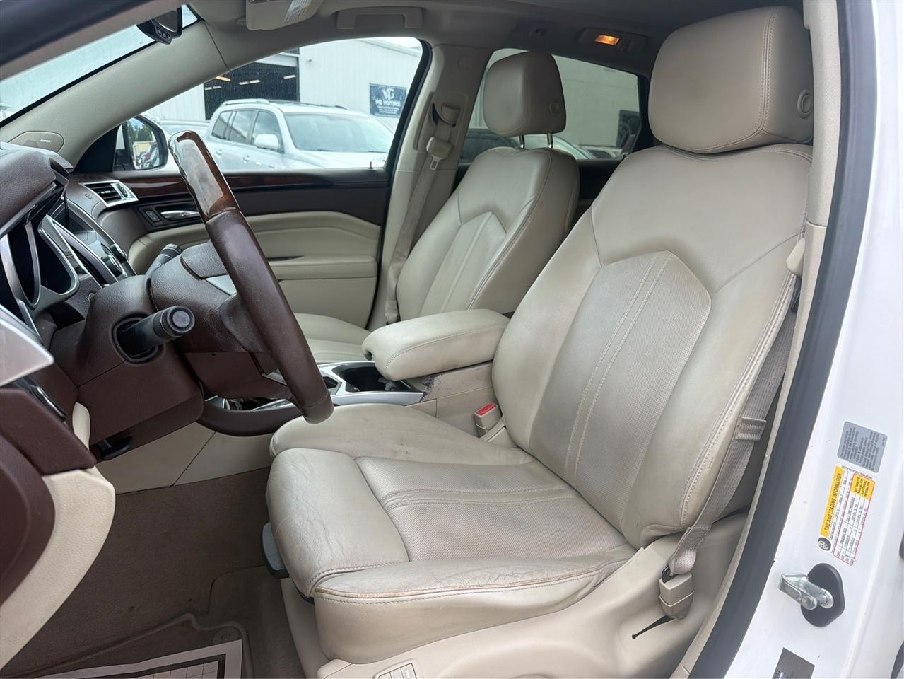 Cadillac SRX FWD 4dr Premium Collection 2012