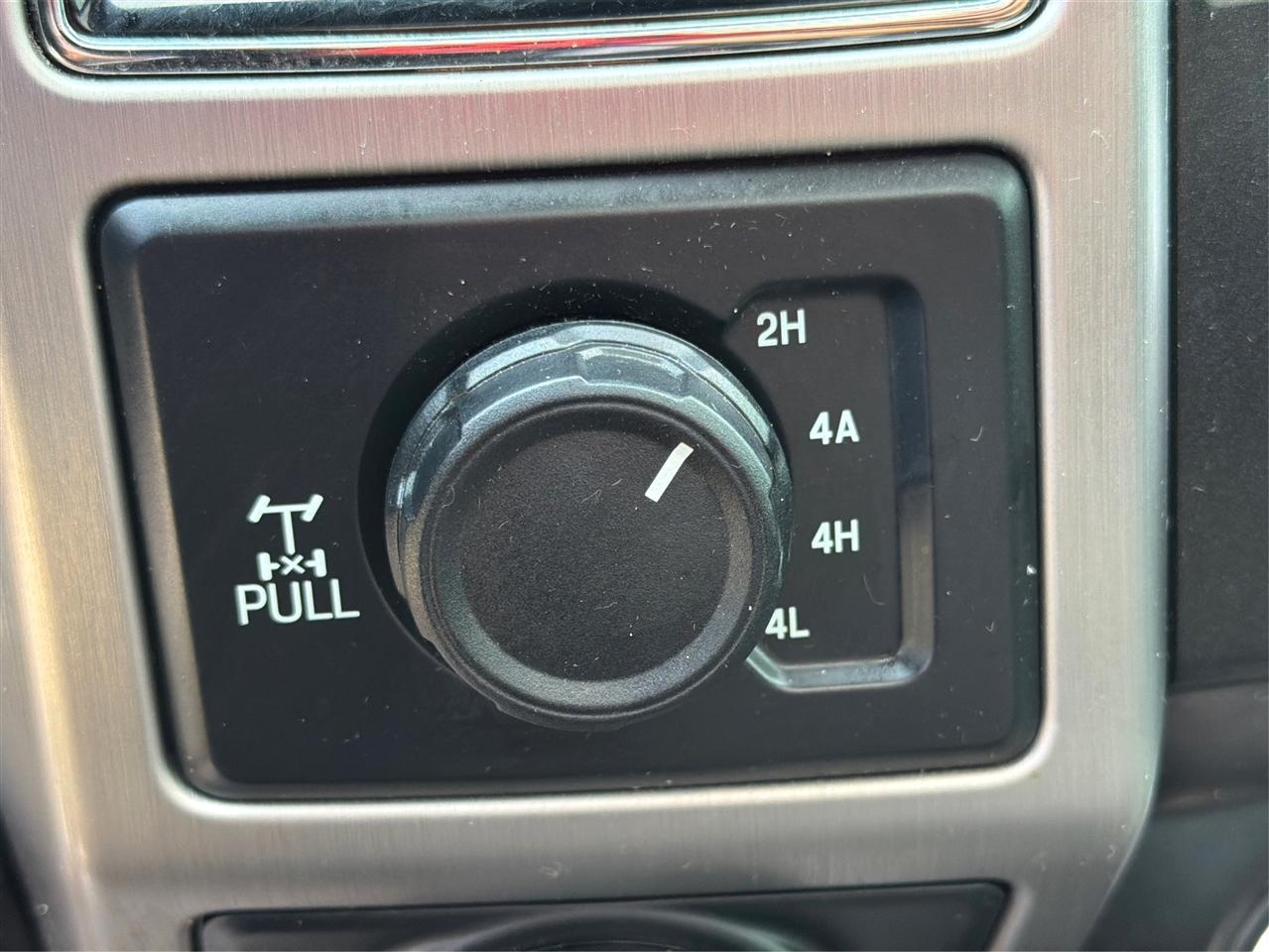 Ford F-150 Platinum 4WD SuperCrew 5.5' Box 2020