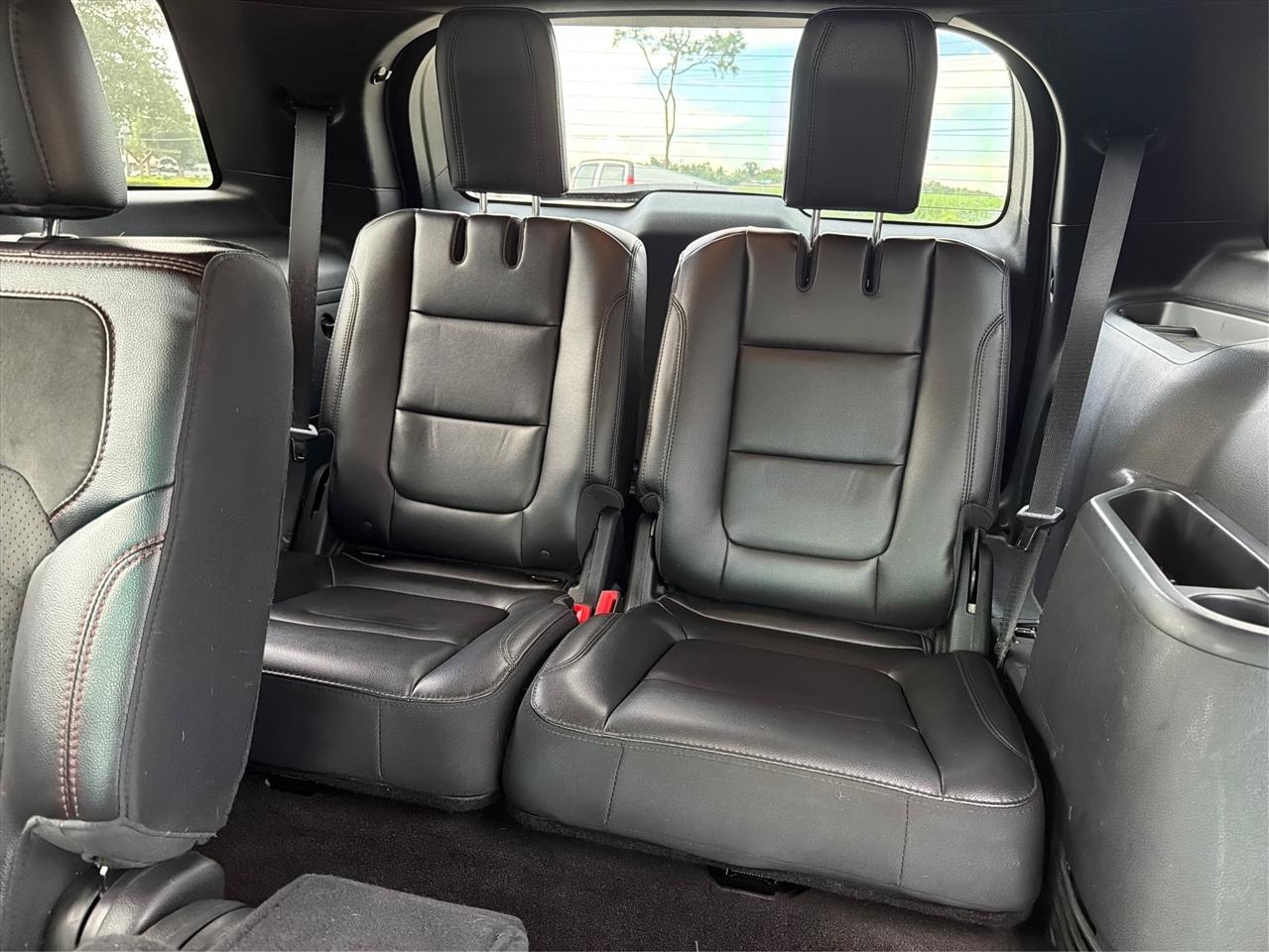 Ford Explorer XLT FWD 2018
