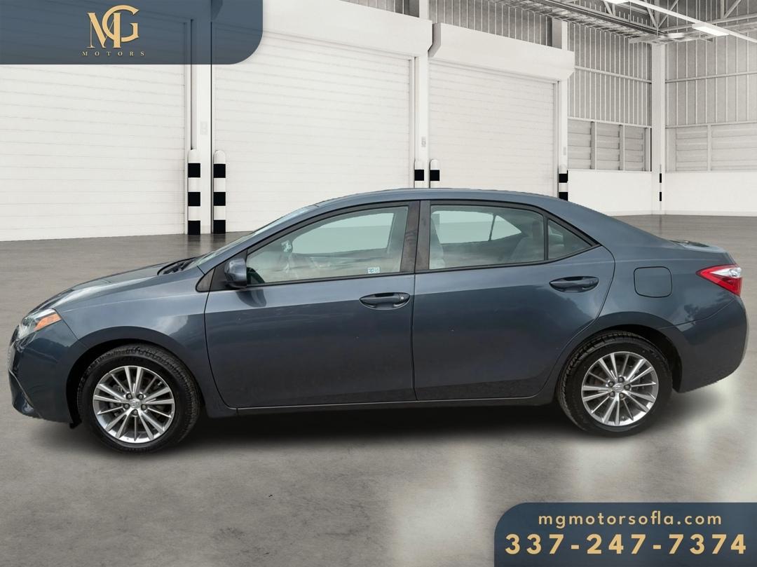 Toyota Corolla  2015