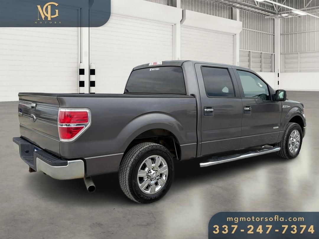 Ford F-150 2WD SuperCrew 145" XLT 2012