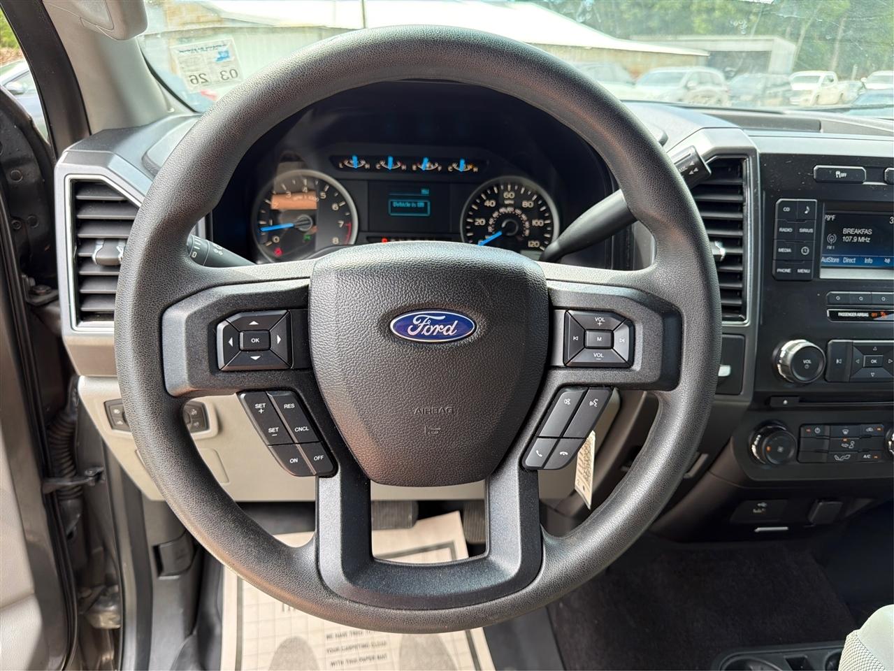 Ford F-150 XLT 2WD SuperCrew 5.5' Box 2017