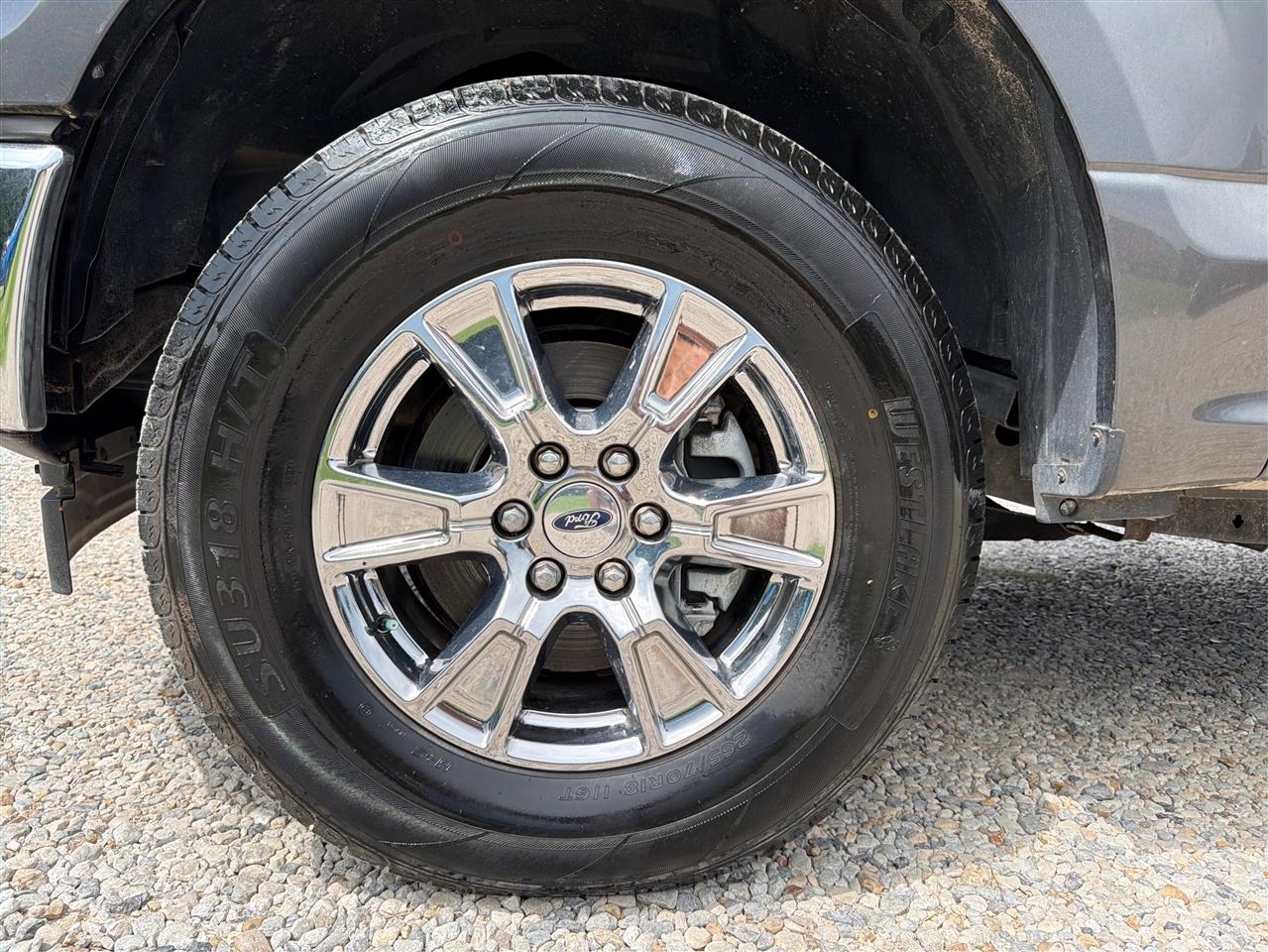 Ford F-150 XLT 2WD SuperCrew 5.5' Box 2017
