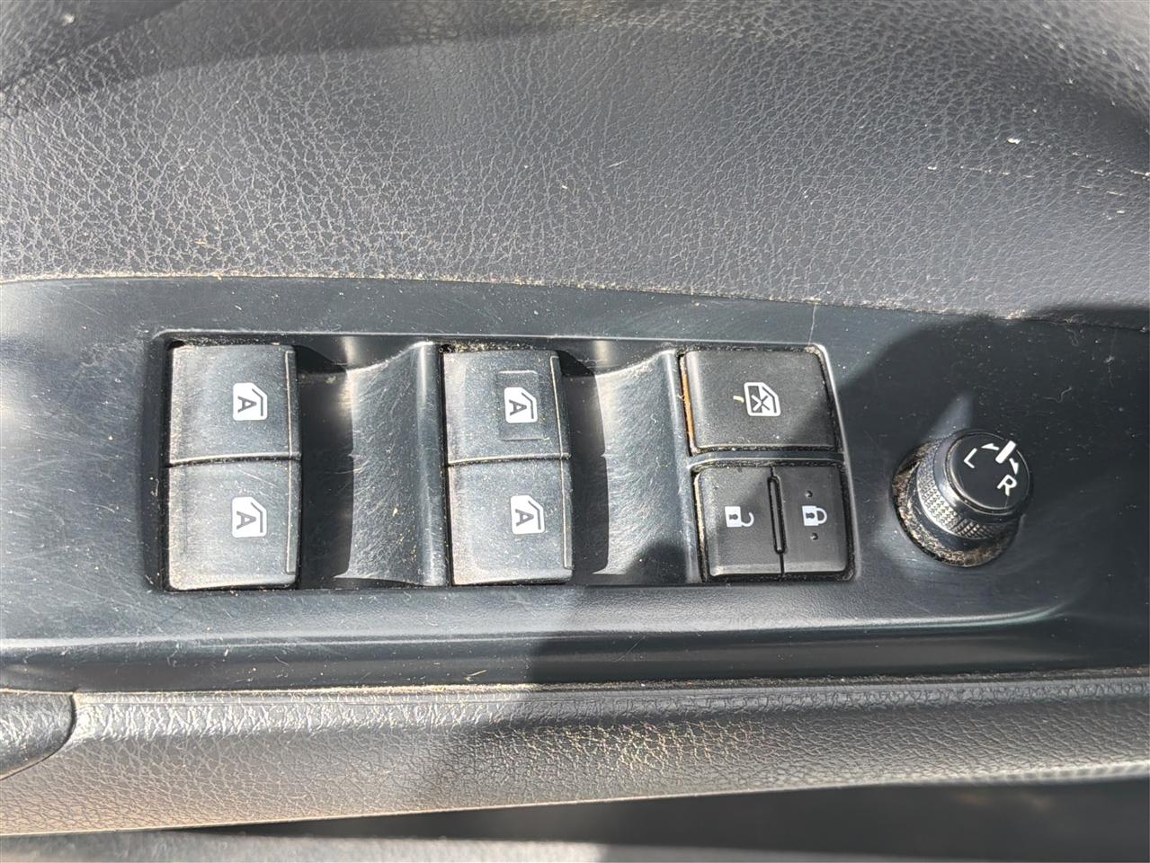 Toyota Camry SE 2019