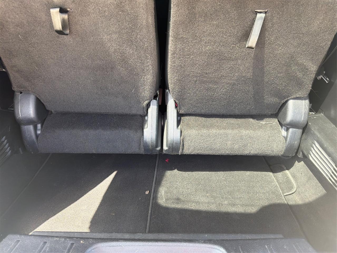 Ford Explorer photo 13