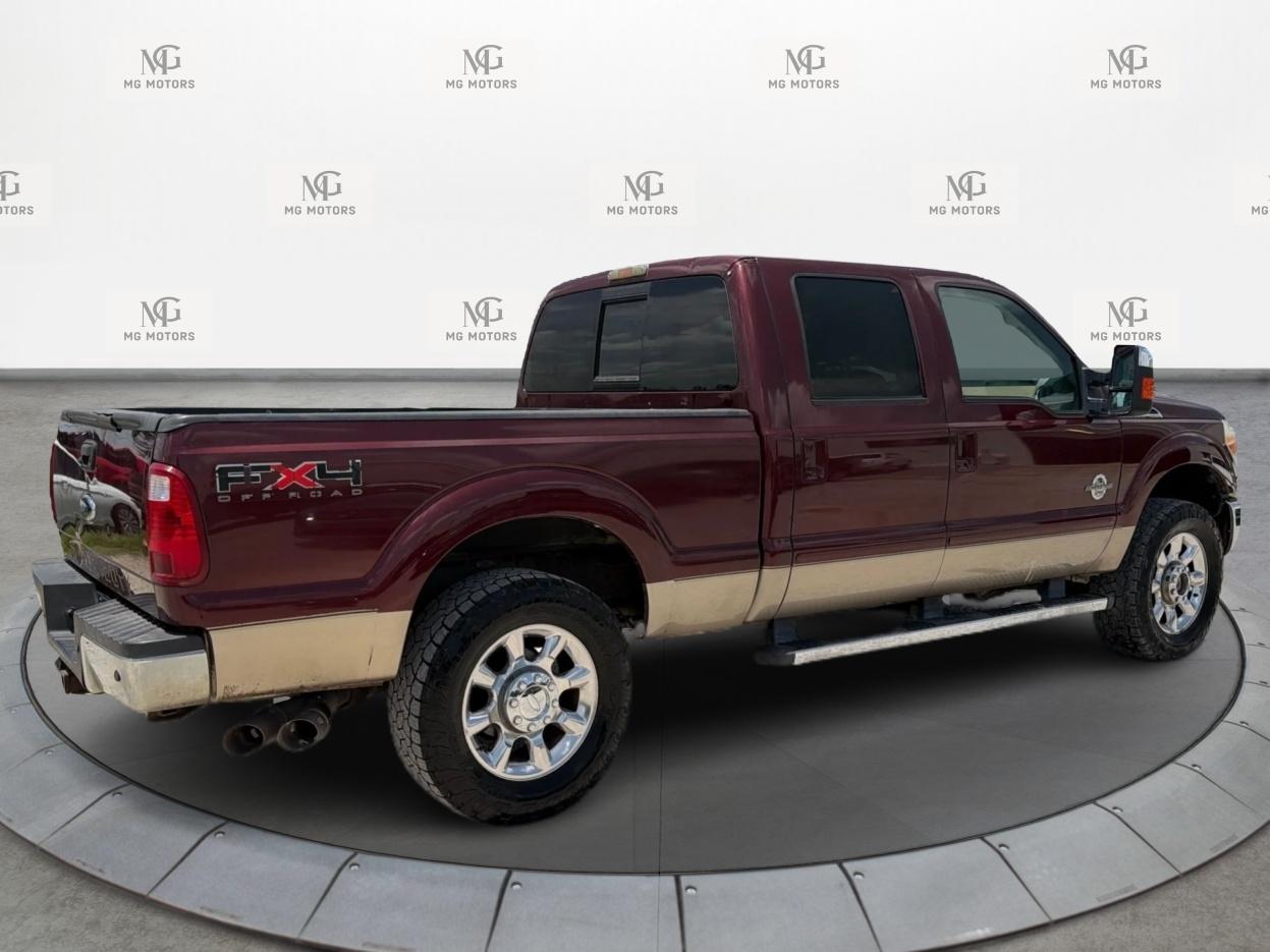 Ford Super Duty F-250 SRW 4WD Crew Cab 156" Lariat 2011