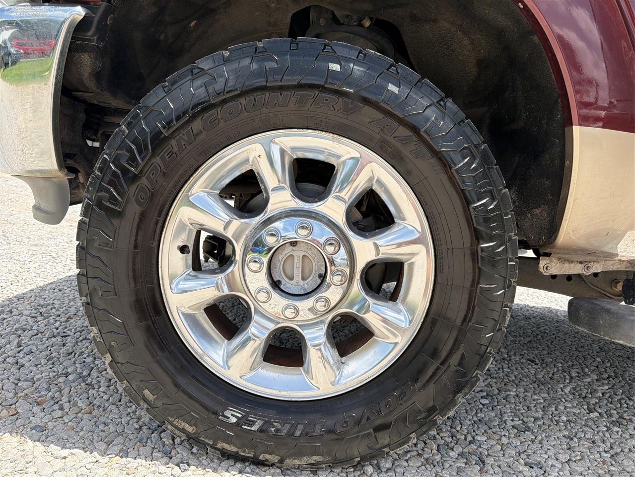 Ford Super Duty F-250 SRW 4WD Crew Cab 156" Lariat 2011