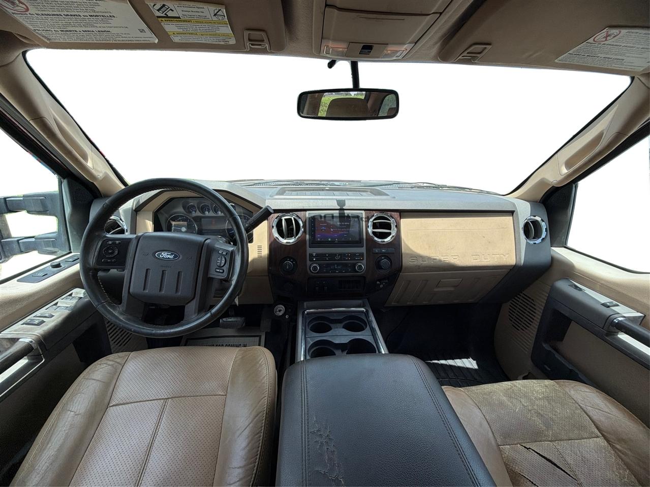 Ford Super Duty F-250 SRW 4WD Crew Cab 156" Lariat 2011