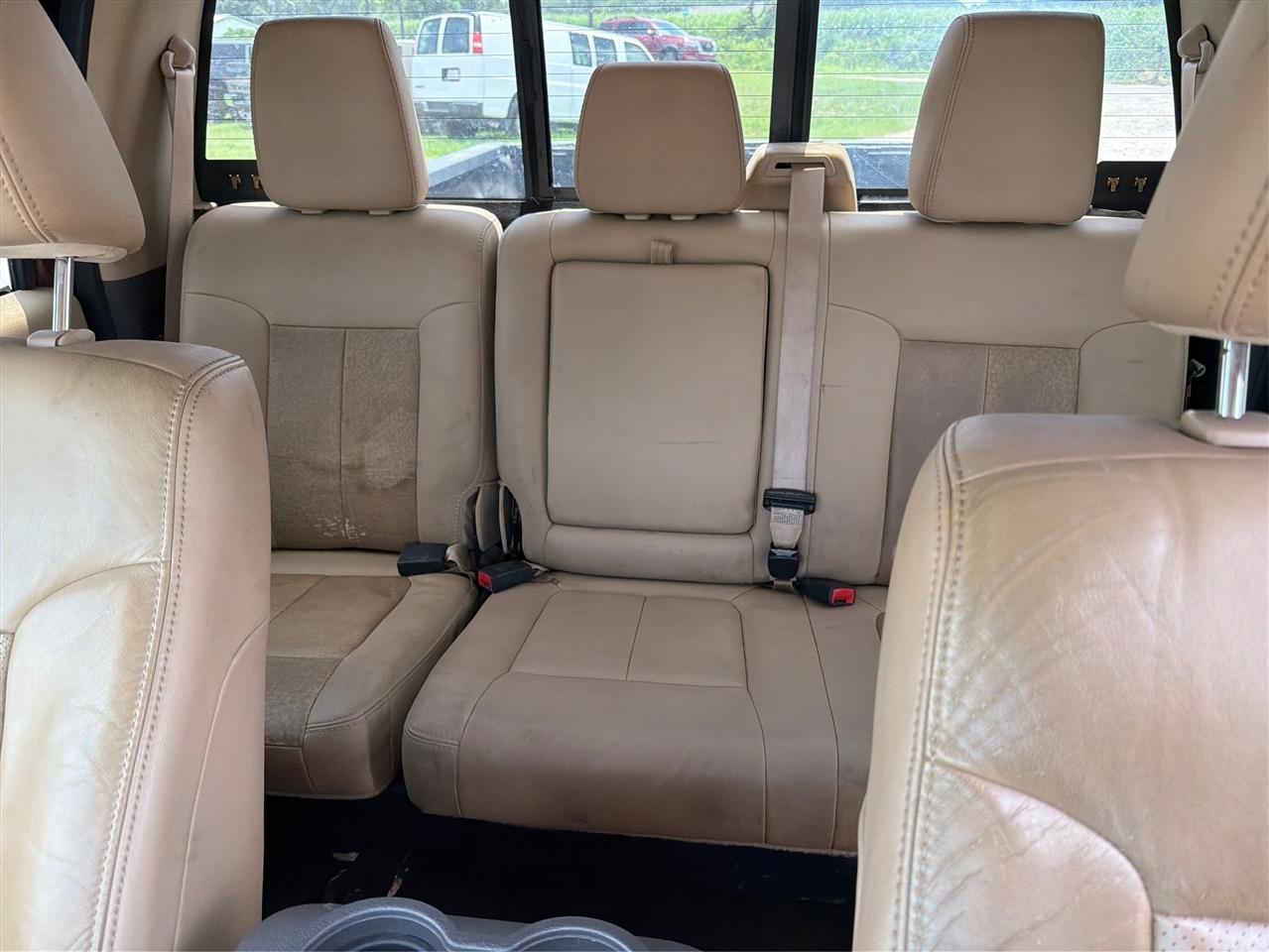 Ford Super Duty F-250 SRW 4WD Crew Cab 156" Lariat 2011