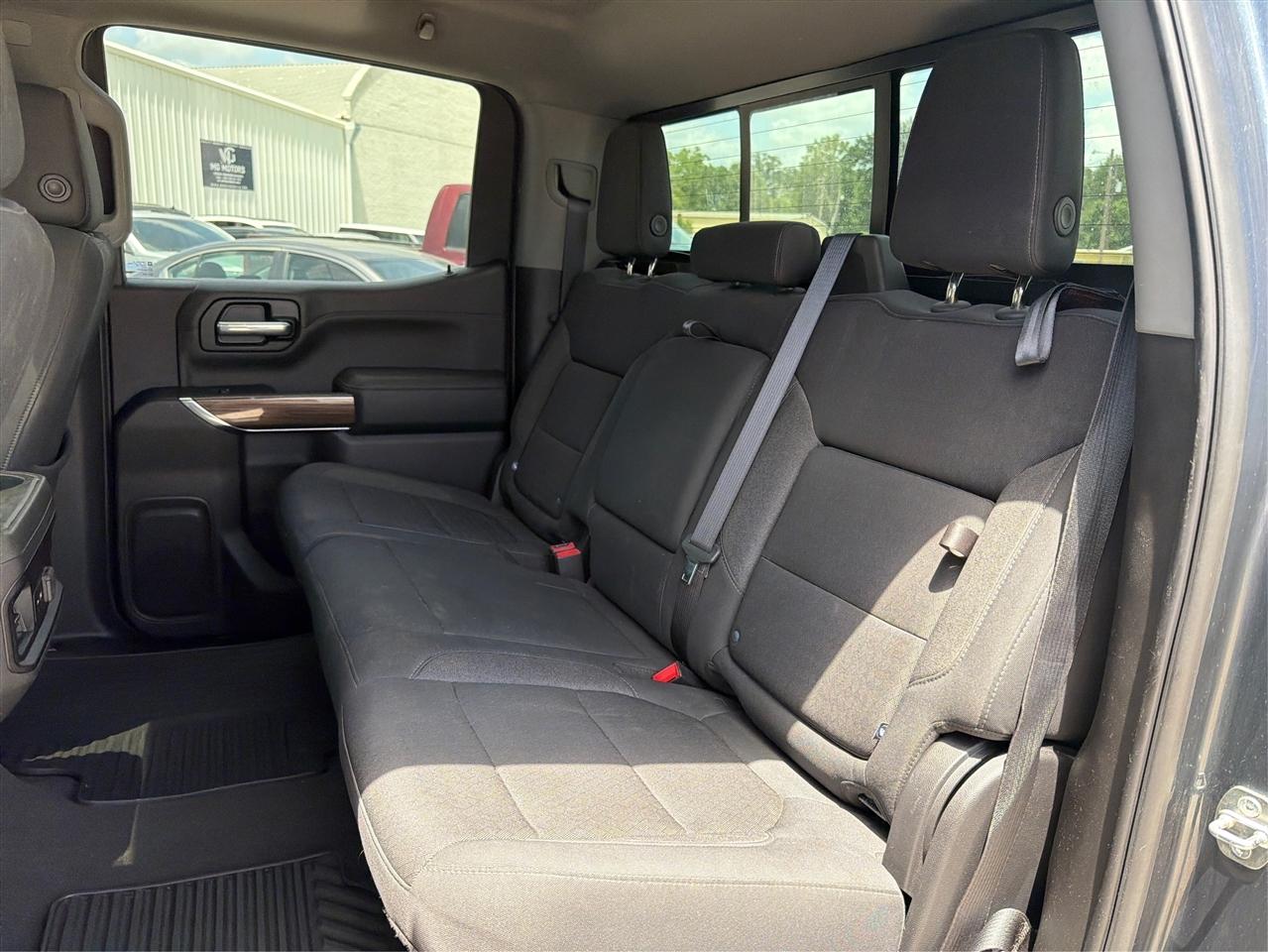 Chevrolet Silverado 1500 4WD Crew Cab 147" RST 2020