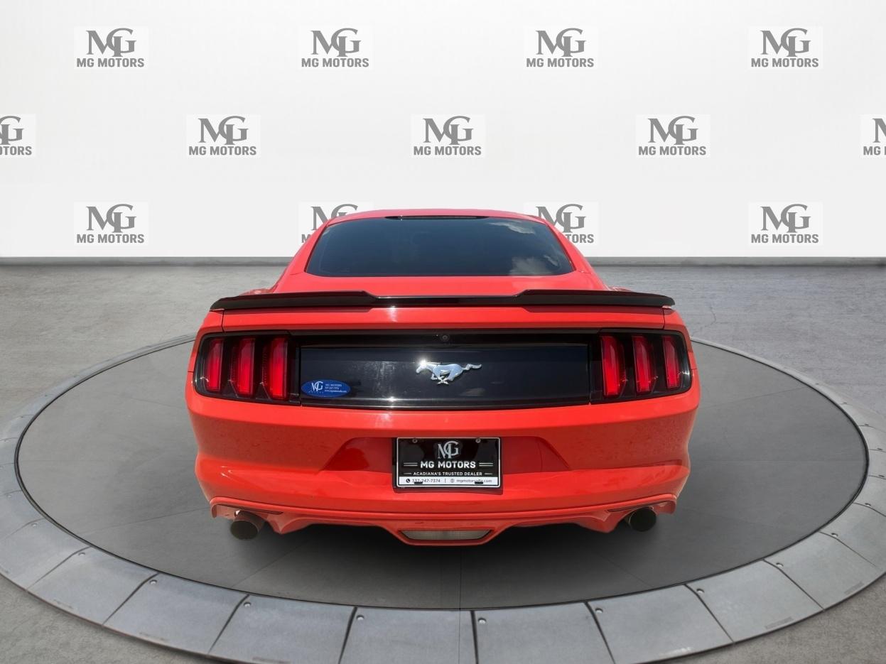 Ford Mustang 2dr Fastback EcoBoost 2016