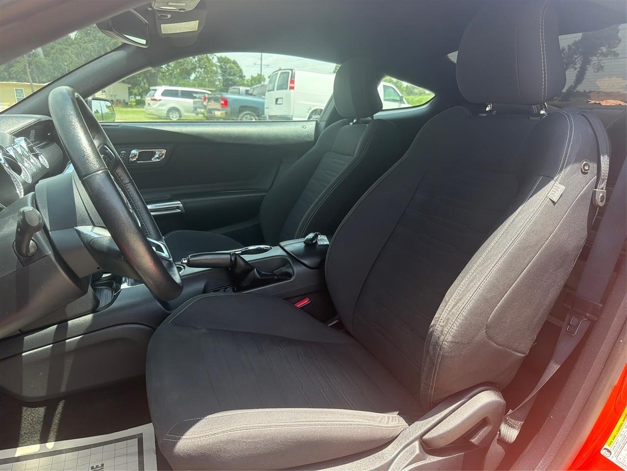 Ford Mustang 2dr Fastback EcoBoost 2016