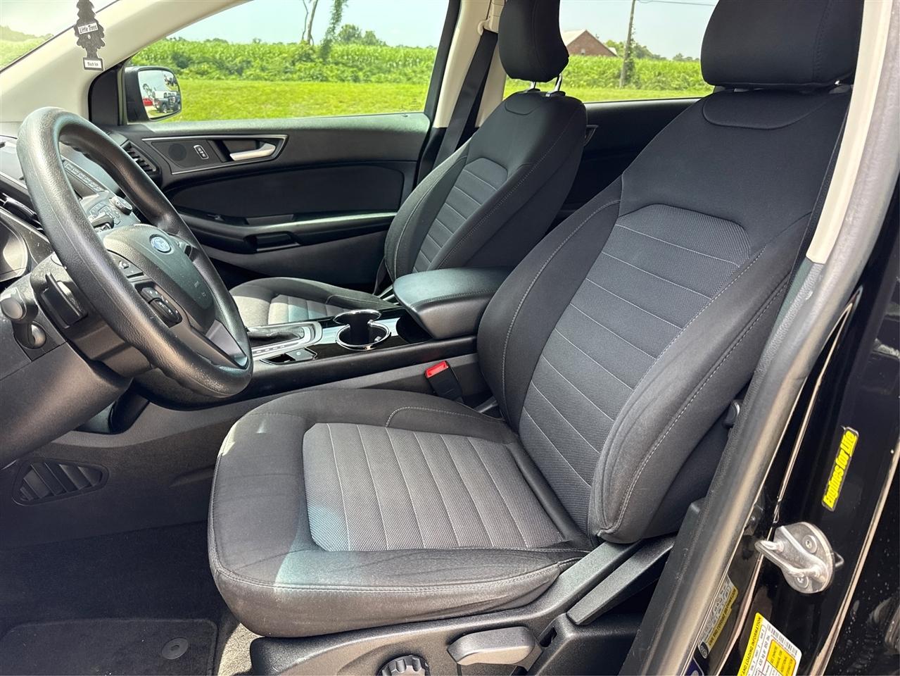 Ford Edge SE FWD 2018