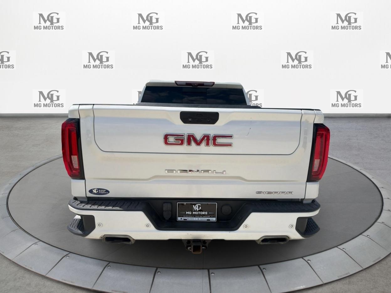 GMC Sierra 1500 4WD Crew Cab 147" Denali 2020
