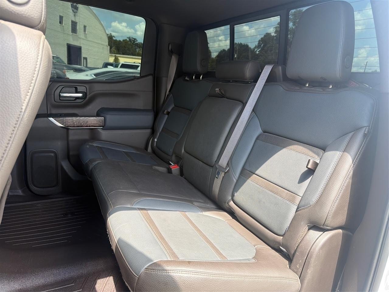 GMC Sierra 1500 4WD Crew Cab 147" Denali 2020