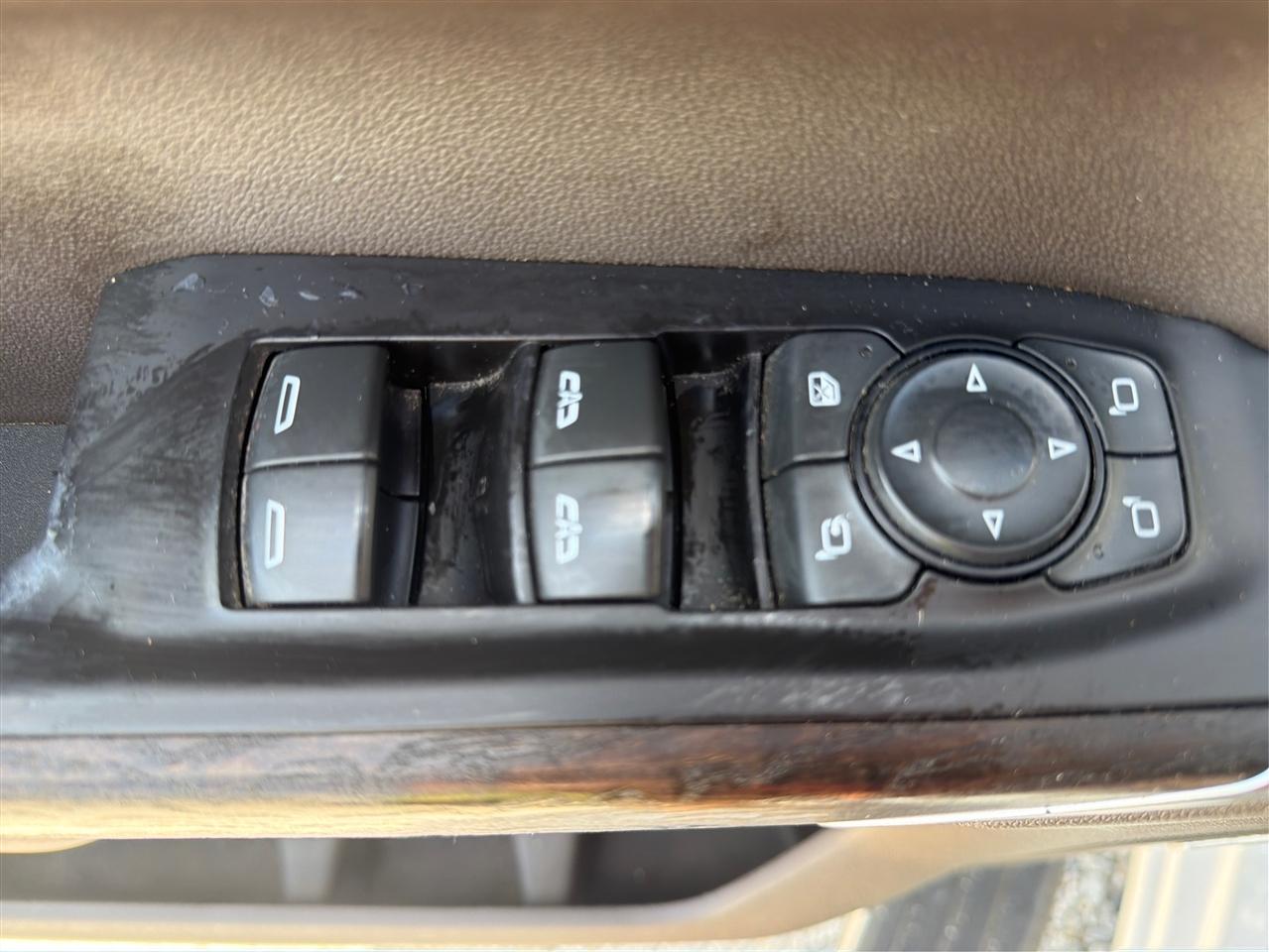 GMC Sierra 1500 4WD Crew Cab 147" Denali 2020