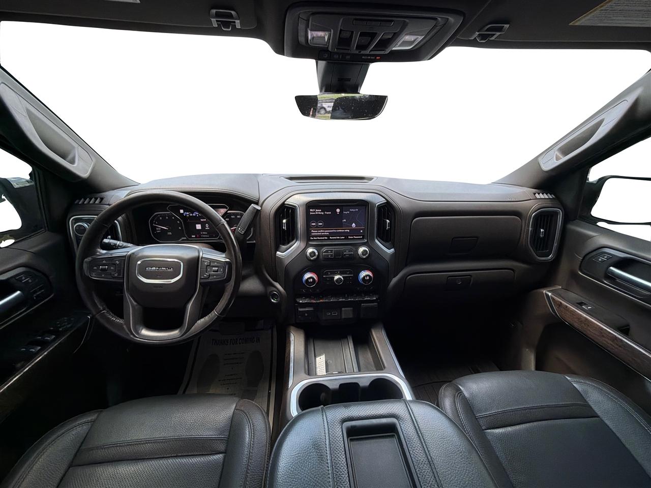 GMC Sierra 1500 4WD Crew Cab 147" Denali 2020