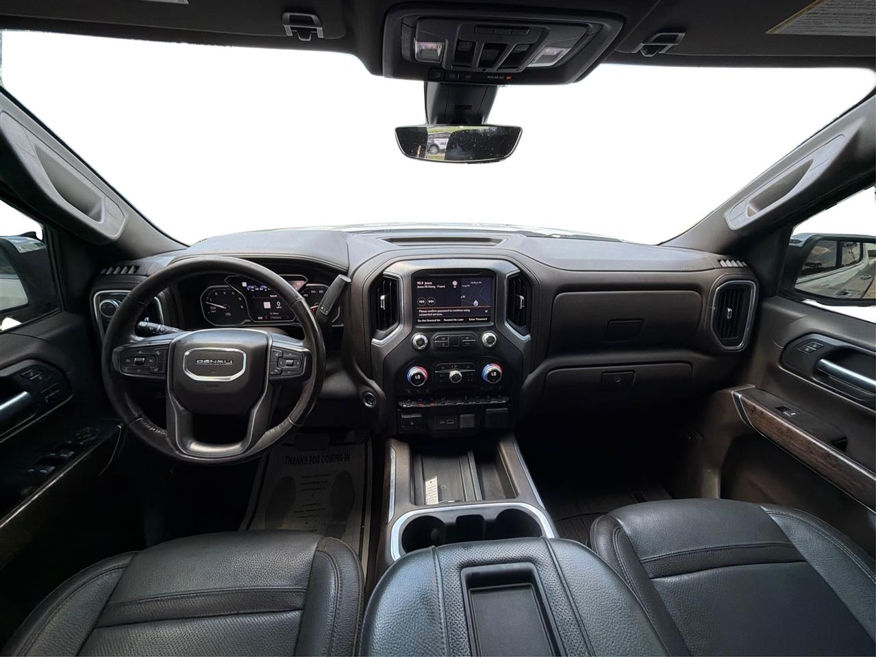 GMC Sierra 1500 4WD Crew Cab 147" Denali 2020