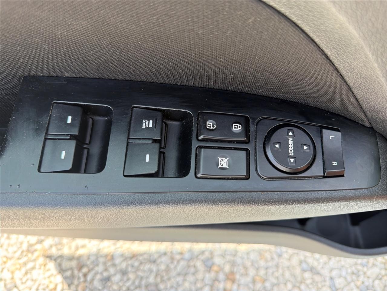 Hyundai Elantra  2018