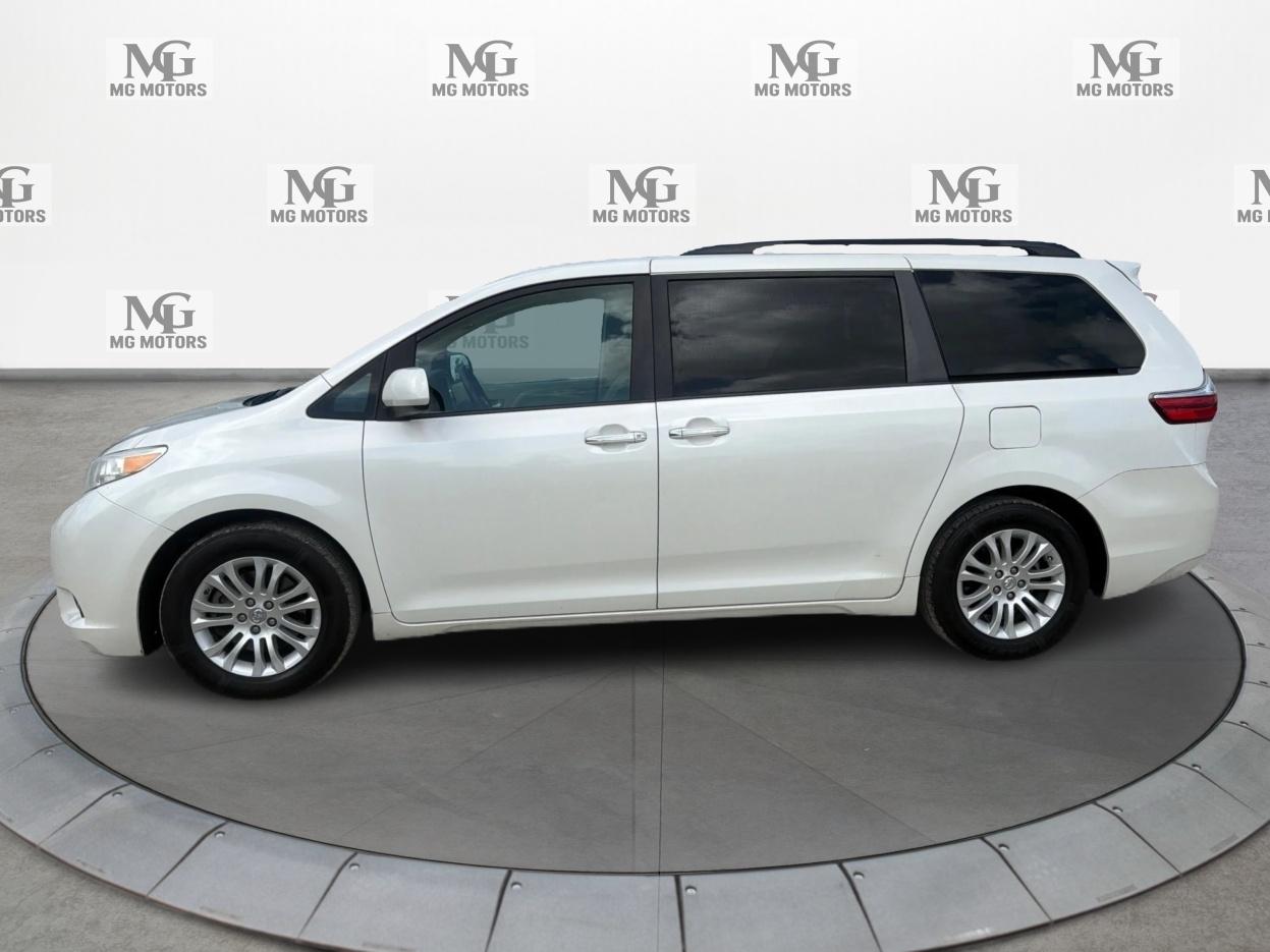 Toyota Sienna  2017